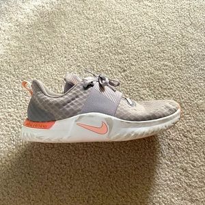 Nike Womens Renew in-season Tr 9 Sneakers